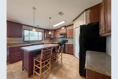 845 Caldwell Street, Lexington, TX 78947 - Photo 2