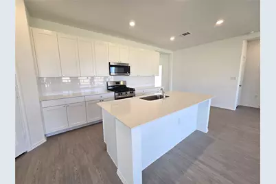 108 Brabham Loop, Hutto, TX 78634 - Photo 16