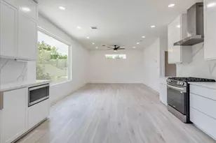 1215 Howard St, Taylor, TX 76574 - Photo 28