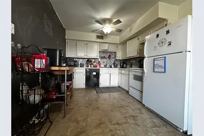 4511 B Avenue #B, Austin, TX 78751 - Photo 2