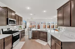 111 Fortuna Ct, Liberty Hill, TX 78642 - Photo 16