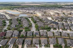 11737 Voelker Reinhardt Way, Manor, TX 78653 - Photo 30