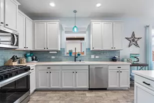 11737 Voelker Reinhardt Way, Manor, TX 78653 - Photo 4