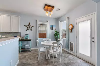 11737 Voelker Reinhardt Way, Manor, TX 78653 - Photo 6