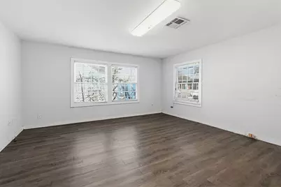 4208 S 1st Street, Austin, TX 78745 - Photo 8