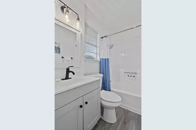 405 E Logan Street, Round Rock, TX 78664 - Photo 18