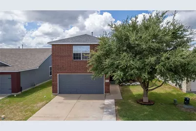 18425 Crestwind Lane, Elgin, TX 78621 - Photo 2