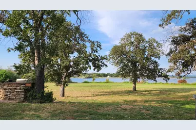 321 Bluebriar Lane, Buchanan Dam, TX 78609 - Photo 10