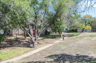 1740 Timber Ridge Rd, Austin, TX 78741 - Photo 20