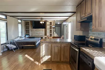 205 Arrowhead Cove, Kyle, TX 78640 - Photo 6