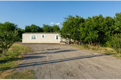 205 Arrowhead Cove, Kyle, TX 78640 - Photo 2