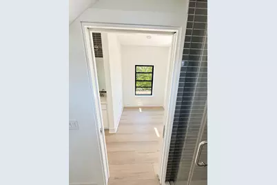 605 E 55th Street #4, Austin, TX 78751 - Photo 8