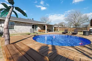 411 Oak St, Bastrop, TX 78602 - Photo 34