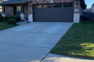 109 Palestine Cove, Hutto, TX 78634 - Photo 1