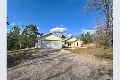 124 Pine Path, Bastrop, TX 78602 - Photo 4