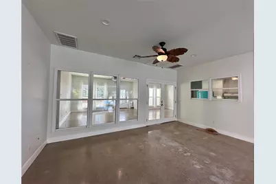 124 Pine Path, Bastrop, TX 78602 - Photo 20