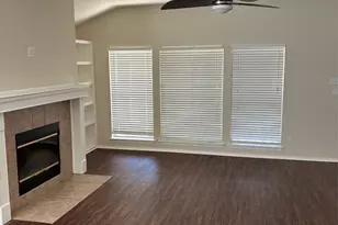 1403 Haley Gray Dr, Pflugerville, TX 78660 - Photo 8