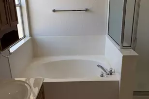 1403 Haley Gray Dr, Pflugerville, TX 78660 - Photo 22