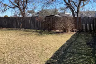 1403 Haley Gray Dr, Pflugerville, TX 78660 - Photo 32