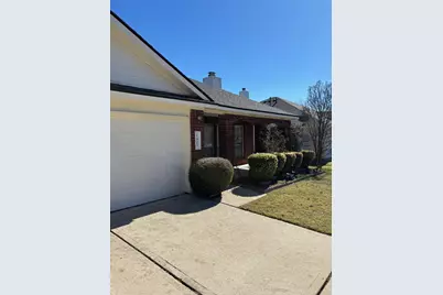 1403 Haley Gray Drive, Pflugerville, TX 78660 - Photo 2