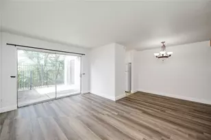 6910 Hart Ln, Austin, TX 78731 - Photo 4