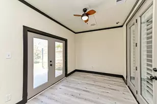 100 Dax Dr, Liberty Hill, TX 78642 - Photo 10