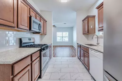 6801 Porter Street, Austin, TX 78741 - Photo 10
