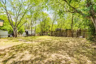 6801 Porter St, Austin, TX 78741 - Photo 26