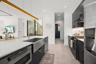 2524 Doc Reeves St, Austin, TX 78723 - Photo 8