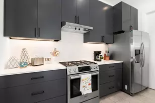 2524 Doc Reeves St, Austin, TX 78723 - Photo 6