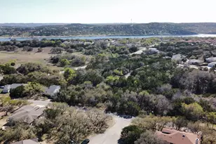 2304 Newton Dr, Lago Vista, TX 78645 - Photo 1