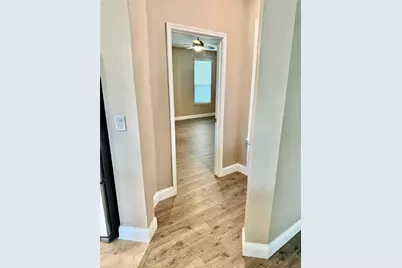 6904 Ondantra Bend, Austin, TX 78744 - Photo 8