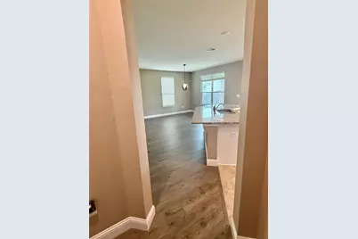 6904 Ondantra Bend, Austin, TX 78744 - Photo 10