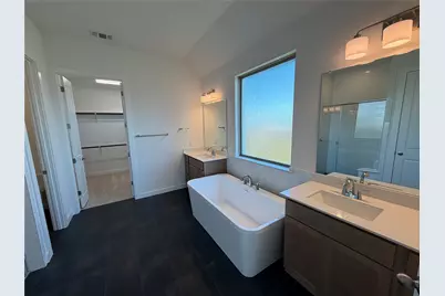 109 Statue Drive, Liberty Hill, TX 78642 - Photo 16