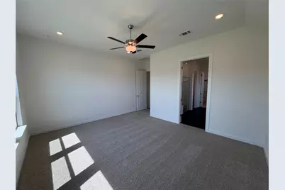 109 Statue Drive, Liberty Hill, TX 78642 - Photo 14