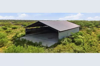 1892 State Highway 304, Gonzales, TX 78629 - Photo 10