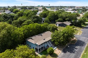 608 N Church St, Georgetown, TX 78626 - Photo 28