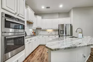 140 Fairwood Dr, Georgetown, TX 78628 - Photo 10