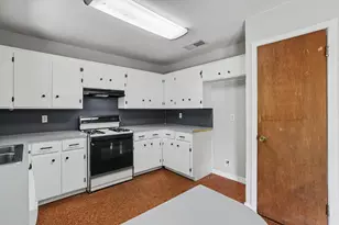 1811 Terry Ln, Georgetown, TX 78628 - Photo 12