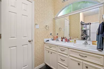 1811 W 39th Street #A/B, Austin, TX 78731 - Photo 20