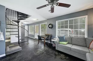 1811 W 39th St, Austin, TX 78731 - Photo 12