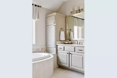 104 Civita Road, Liberty Hill, TX 78642 - Photo 18