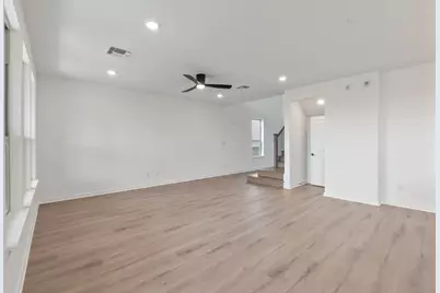 1813 Spring Mountain Cove, Georgetown, TX 78628 - Photo 10