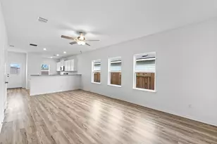 14408 Wahlbergs Wy, Elgin, TX 78621 - Photo 2