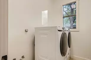 5603 William Holland Ave, Austin, TX 78756 - Photo 30