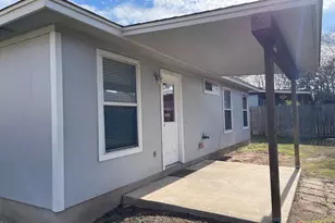 289 Spring Branch Loop, Kyle, TX 78640 - Photo 12