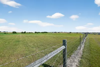 813 Cr 342 Road, Granger, TX 76530 - Photo 32