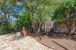 6810 Langston Dr, Austin, TX 78723 - Photo 36