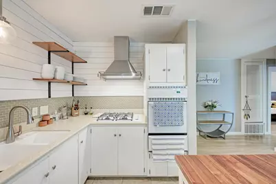 6810 Langston Drive, Austin, TX 78723 - Photo 16
