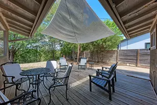 6810 Langston Dr, Austin, TX 78723 - Photo 32